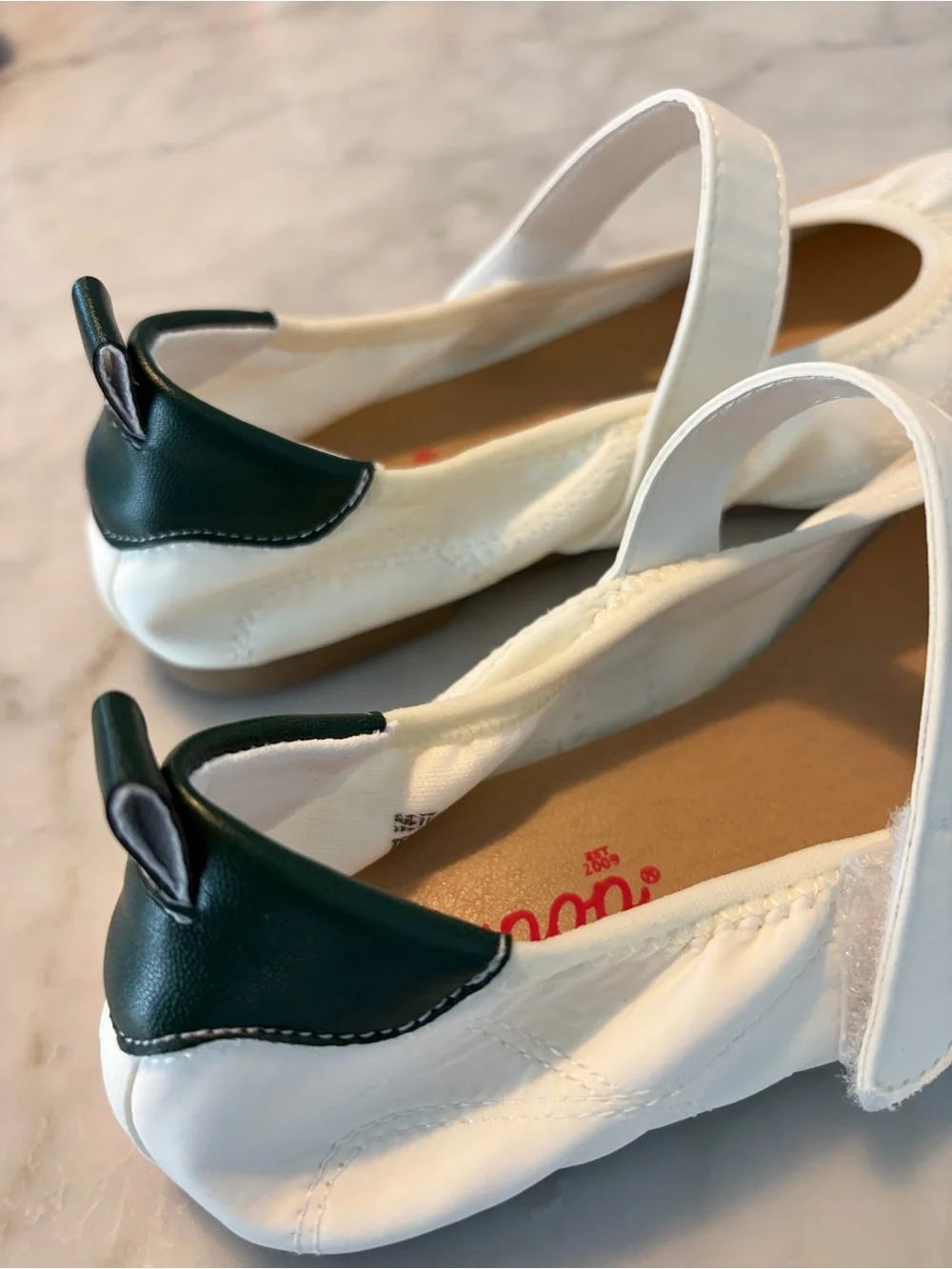 Brand New - Jellypop Girls White Mary Jane Sneakers with forest green Heel Tab